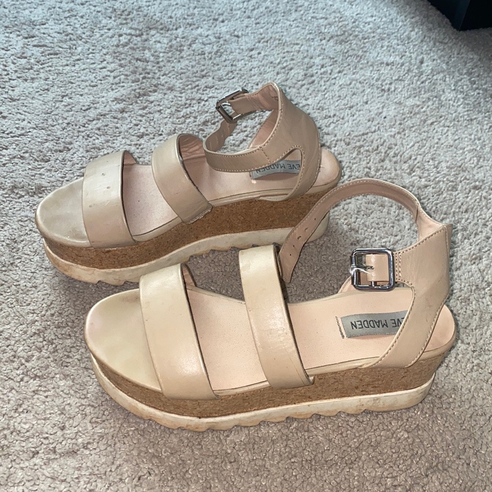 Steve Madden platform sandals